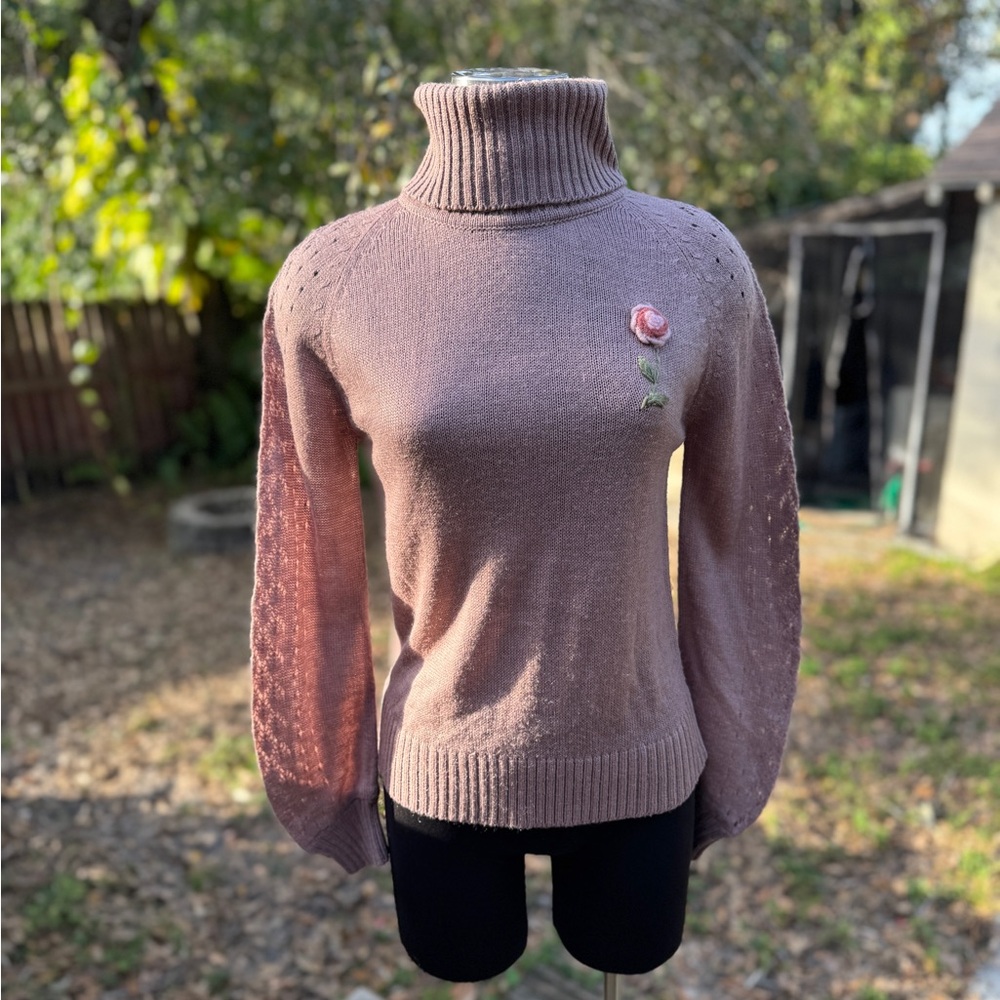 1970s Vintage Alberoy Mohair Turtleneck Flower Sweater